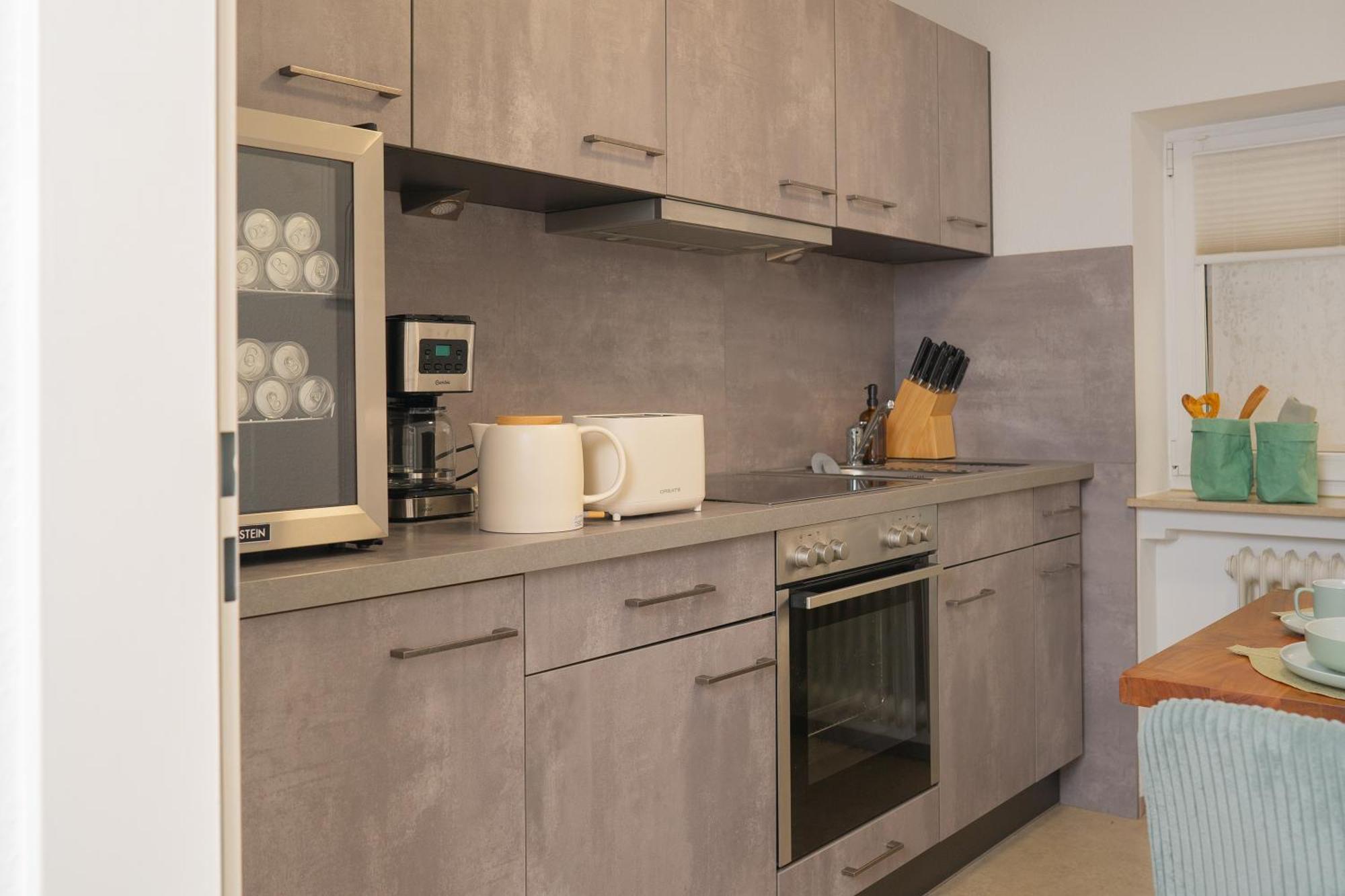 Einzigartiges Scandi Apartment - Innenstadt Mit Parkplatz, Balkon & Wlan - Perfekt Fuer Radfahrer Riedlingen Exteriör bild